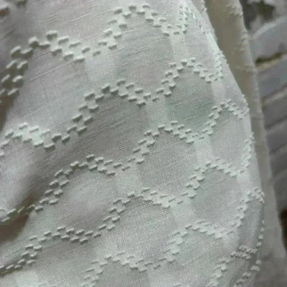 Elizabeth and James long sleeves, v neck peplum blouse in cream. Size Small. - Picture 7 of 9